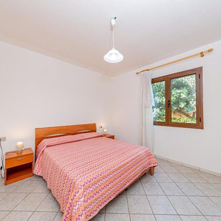Appartamento Residenziale Trilocale 6 Posti Letto Via Sardegna San Teodoro ซาน เตโอโดโร ภายนอก รูปภาพ