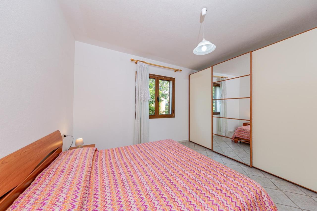 Appartamento Residenziale Trilocale 6 Posti Letto Via Sardegna San Teodoro ซาน เตโอโดโร ภายนอก รูปภาพ